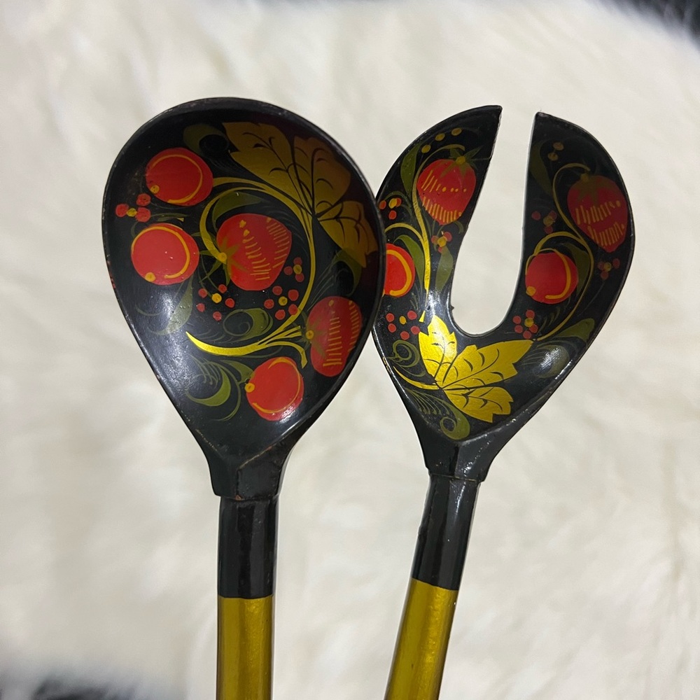 2 VTG Russian Wooden Khokhloma Hand Painted Wild Strawberries Spoons Folk Art